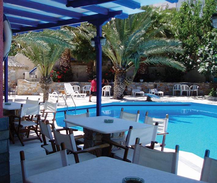 Homer'S Inn Hotel Иос Хора Екстериор снимка