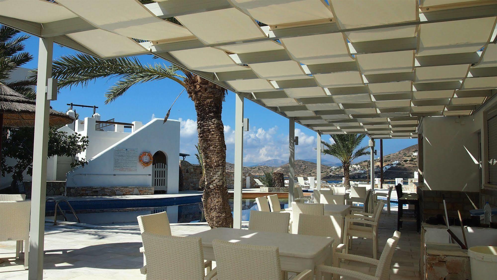 Homer'S Inn Hotel Иос Хора Екстериор снимка